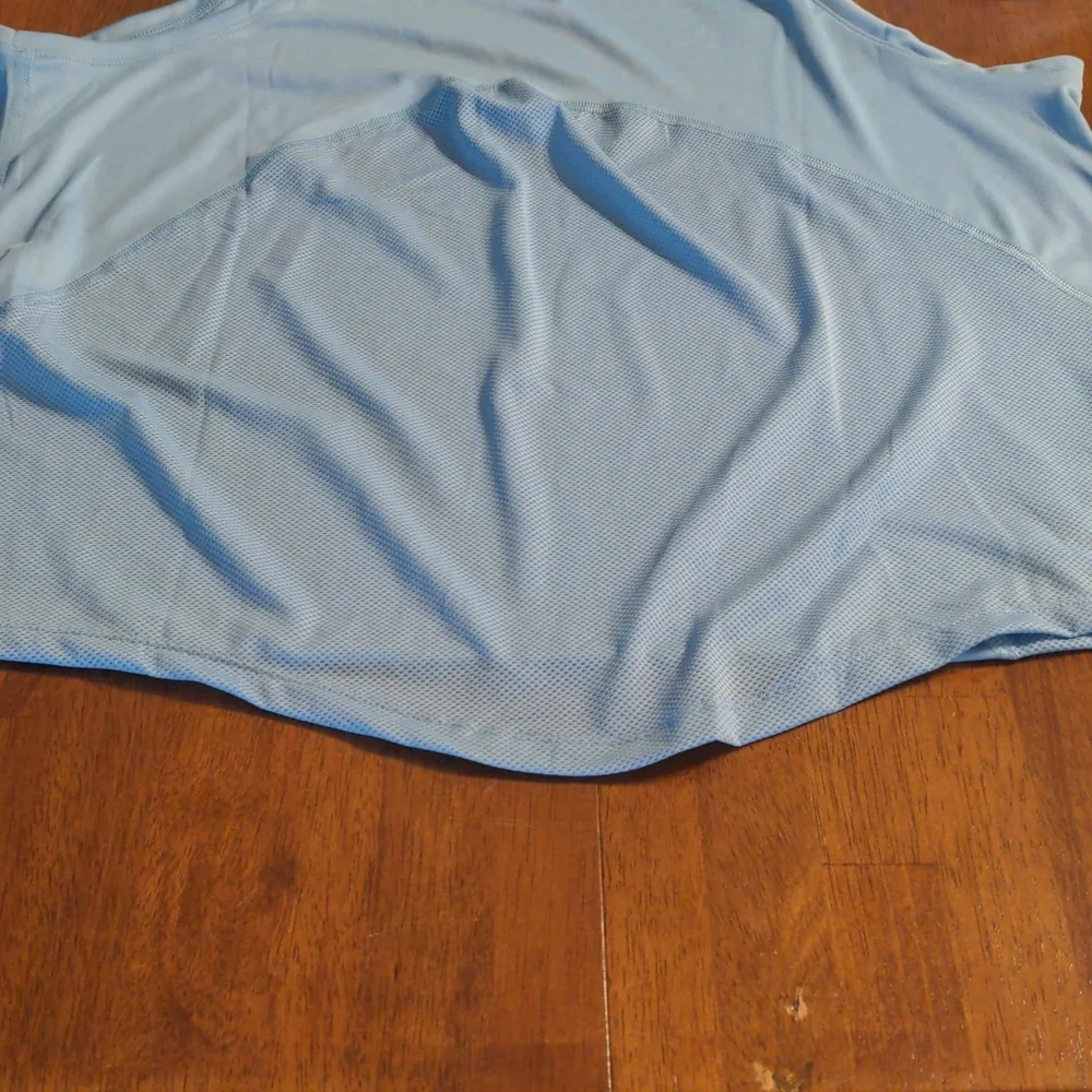 Nike DRI-FIT tank top - Picture 3 of 9